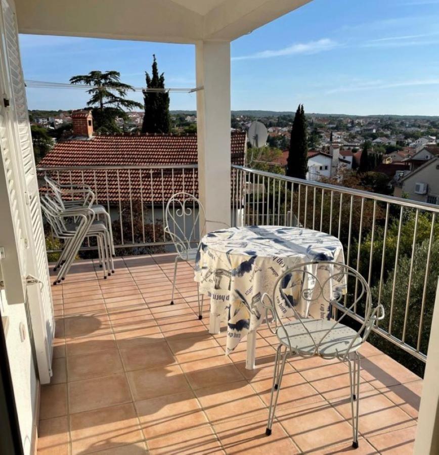 Apartment Vista Mare مالينسكا المظهر الخارجي الصورة